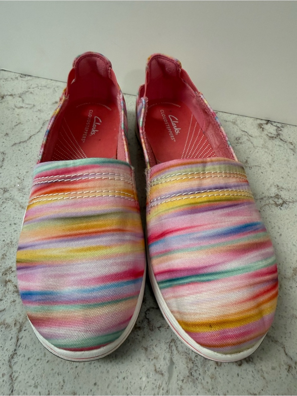 Clarks Cloudsteppers Breeze Step II Women’s Size 8 Rainbow Stripe Slip-On Shoes